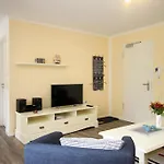 شقة Haus Pamir -