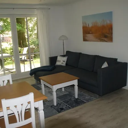 Apartamento Haus Pamir - Ostseebad Nienhagen