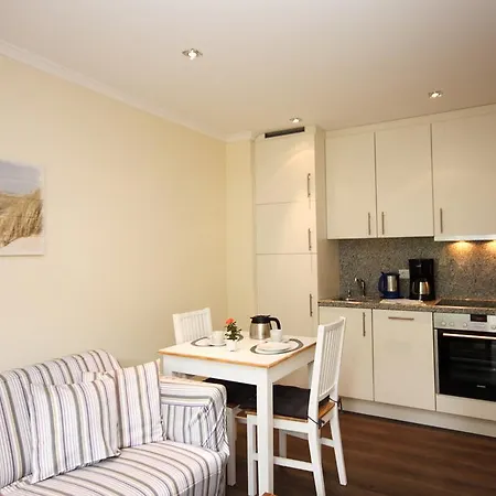 Apartament Haus Pamir - Nienhagen
