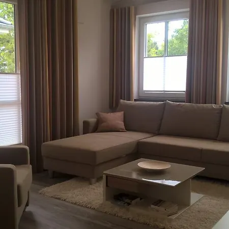 Apartment Haus Pamir - *