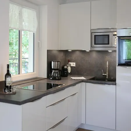 Apartment Haus Pamir - *