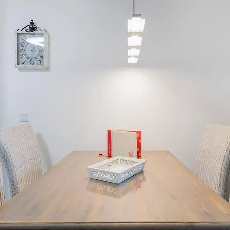 Apartment Haus Pamir - *